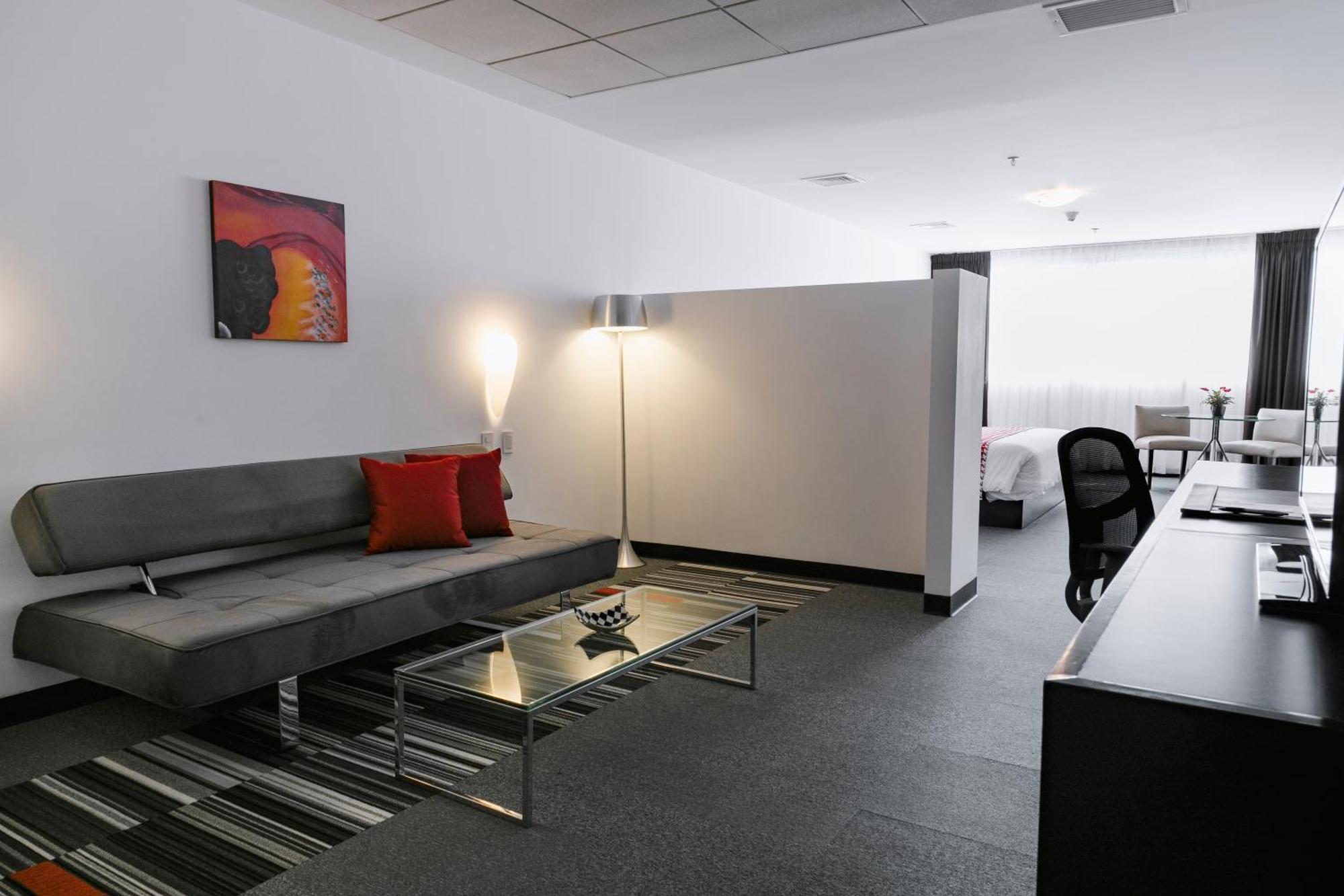 Hotel Costa Del Sol Wyndham Airport