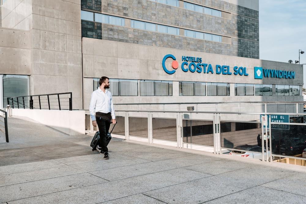 Costa Del Sol Wyndham Airport